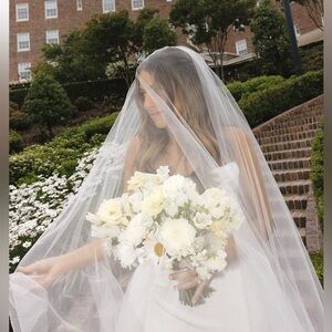 Custom Veil